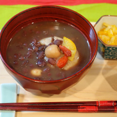 アンチエイジングに　蓮の実の紅豆沙（あずき汁粉）