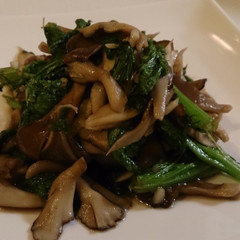 わさび菜と舞茸のシンプル炒め