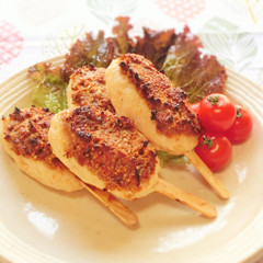 鶏つくねのナッツ味噌焼き
