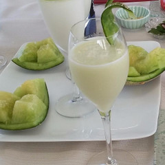 甘酒メロンスムージー