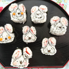 デコ巻き寿司  うさぎ