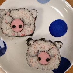 ねむりぶた　デコ巻きずし