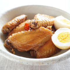 鶏手羽のしょう油煮と煮卵