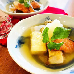 揚げ焼きで 楽チン！ シャケと豆腐の揚げ出し