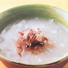 そば粉の薬膳スープ