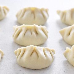 皮から手づくり!!焼&水ぎょうざとつけダレ☺︎