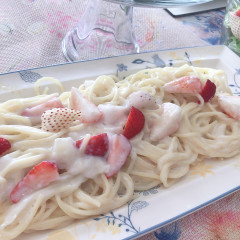 苺ミルクのスープパスタ（苺を味わい尽くす）