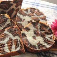ヒョウ柄パン