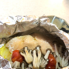 秋にぴったり❣️きのこと鮭のホイル焼き