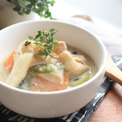 もちあわとチキンの豆乳シチュー