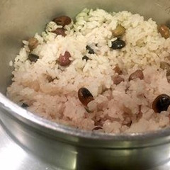 彩りお豆ごはん