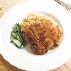 カレー風味のボリュームチキンライス