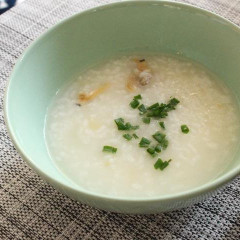 旨味たっぷりあさりの中華粥