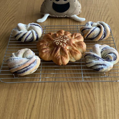渦巻きパンとお花🌸のパン🍞の続き🎶