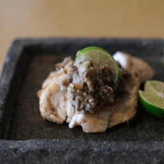 Wしいたけソースのチキンソテー