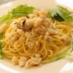 カニと白身魚のラグーソースパスタ