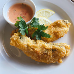 ホッケのフライアンダルシアソース