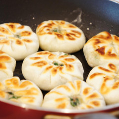 ＊ニラ饅頭＊