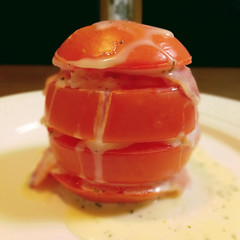 トマトと生ハムのミルフィーユ