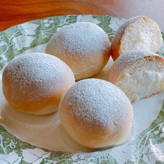 フィオッコディネーベ