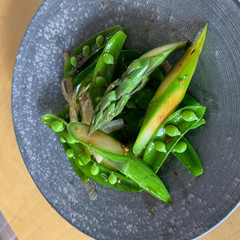 青物野菜の黒胡椒和え