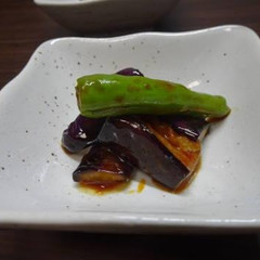 茄子としし唐のキムチ和え～ピクルス液の応用～