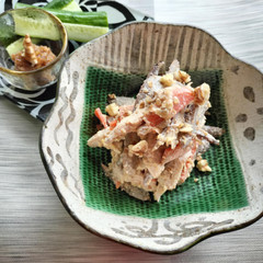 根菜と鶏肉の胡桃和え＋おまけの一品
