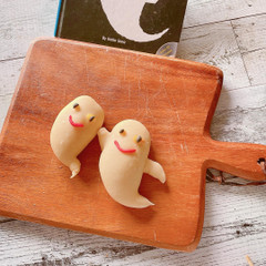 おばけの白パン　