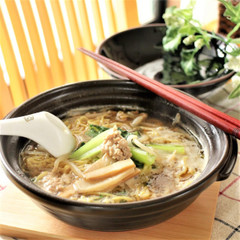 一つ鍋で作れる！醤油煮込みラーメン