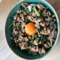豚肉とニラの簡単スタミナ丼