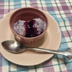 豆腐とブルーベリーのシャーベット