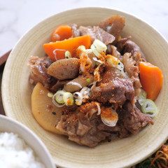 牛すじ煮込み