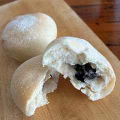 米粉の黒豆あんパン