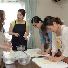 基礎から学べる手ごねパン教室モグモグ山口