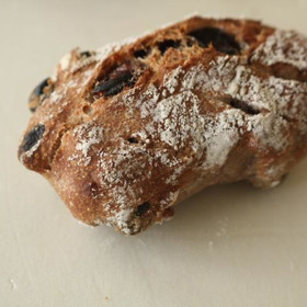 ノア=くるみ、レザン=レーズンという意味です