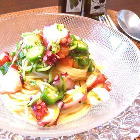 たこときゅうりとおくらの冷製パスタ