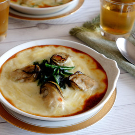 牡蠣とほうれん草のグラタン