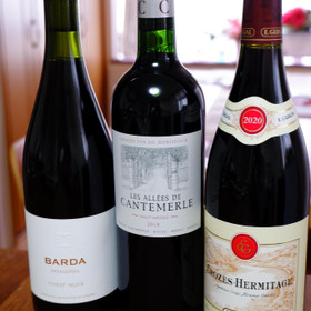ワイン3種類飲み比べます（写真はイメージです）