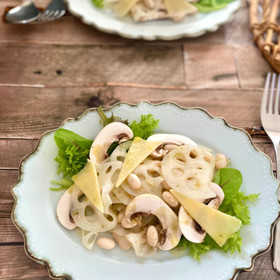 れんこんと白インゲン豆の白いサラダ柚子胡椒風味