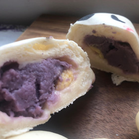 かぼちゃ＆紫芋 2種のクリームたっぷり！