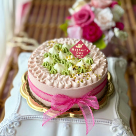 可愛すぎるケーキ🎂
プレゼントにもぴったり💕