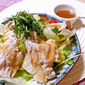 アレンジでドレッシングは２種類作ります