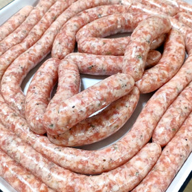 腸詰したもの。これが100均グッズで作れます
