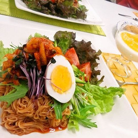 辛さ選べる！さっぱり美味しいビビン冷麺
