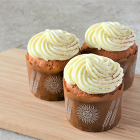 チーズクリームでデコレーション