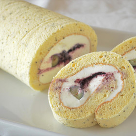ブルーベリー
ロールケーキ