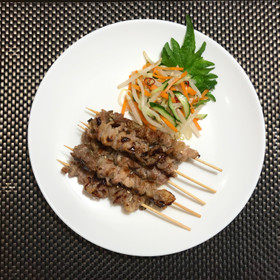 ベトナム風豚肉の串焼き