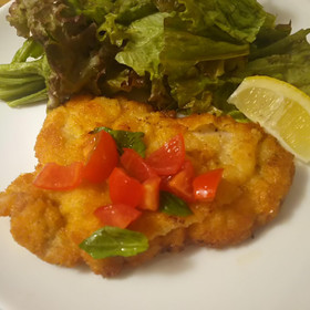 フライパンで揚げ焼きにするので手軽に作れます。