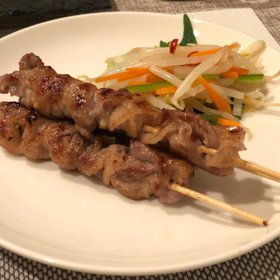 ベトナム風豚の串焼き、お持ち帰り分も有ります。