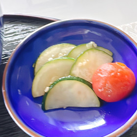 ズッキーニのナムル
トマトのマリネ